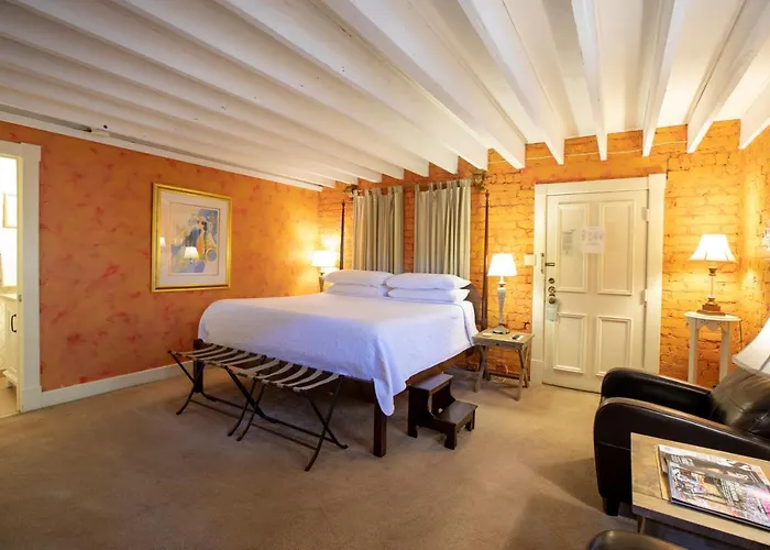 Foley House Inn