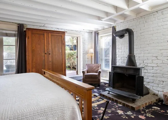 Foley House Inn