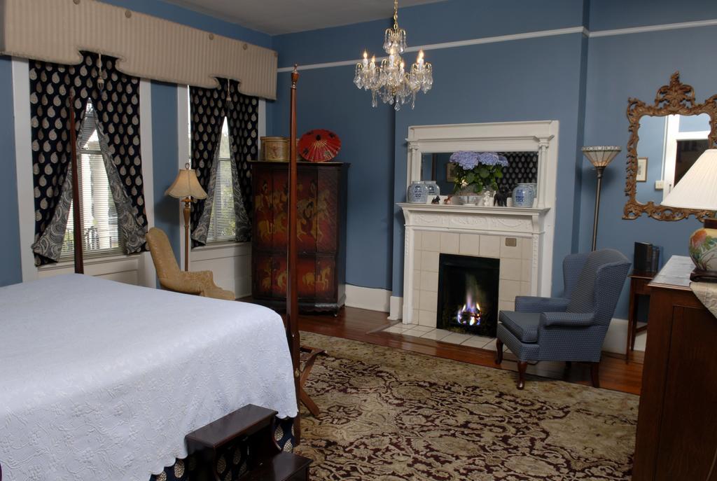 Foley House Savannah