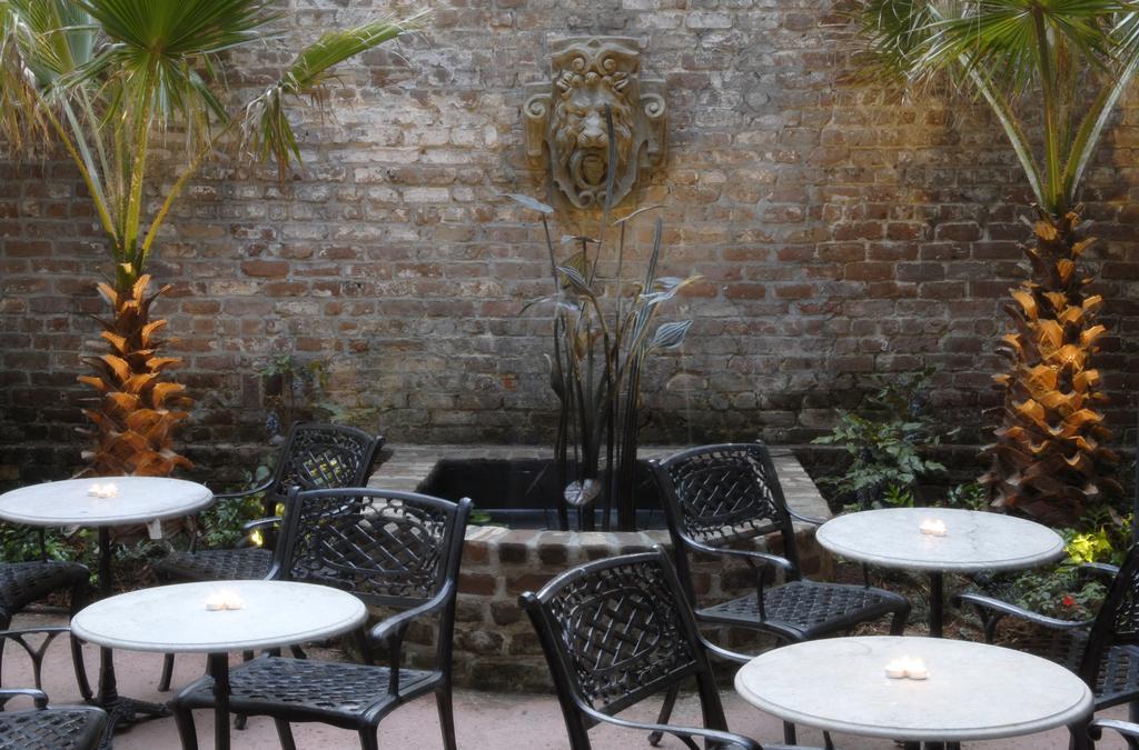 Bed & Breakfast Foley House Savannah